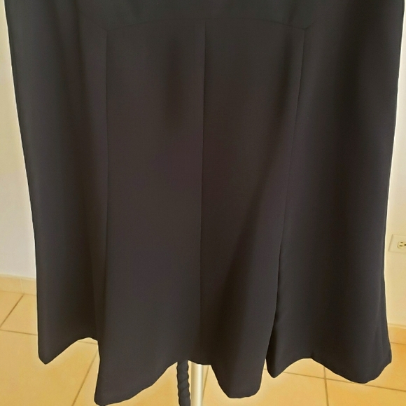 NWOT Jones Wear Black skirt - Picture 2 of 10